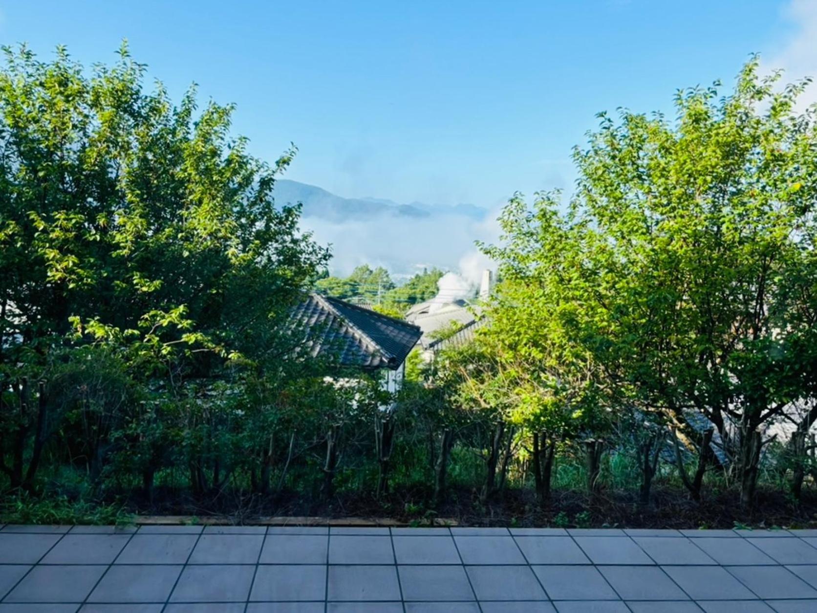 Hotel ゆけむり山荘 Yufu Esterno foto