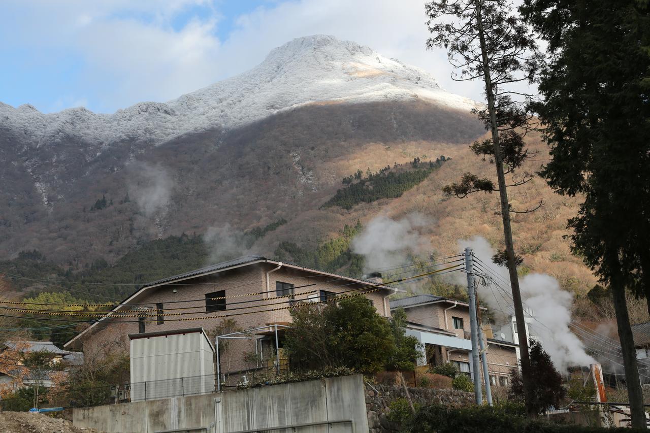 Hotel ゆけむり山荘 Yufu Esterno foto