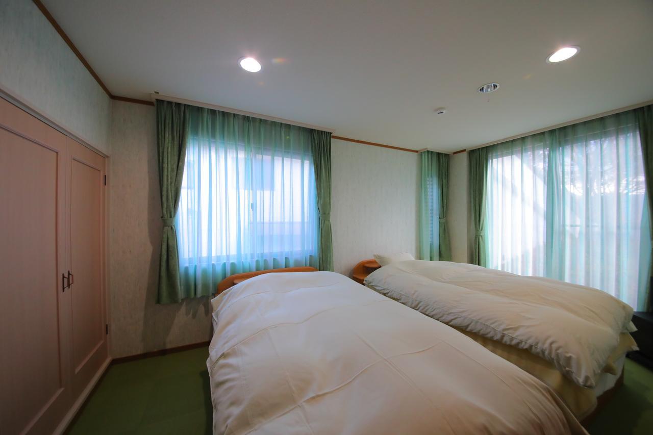 Hotel ゆけむり山荘 Yufu Esterno foto